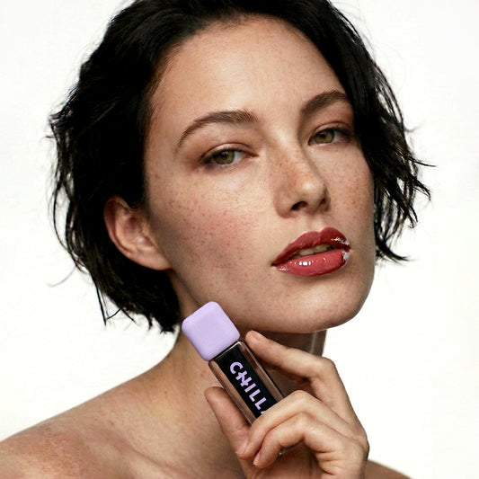 Magic Black Plumping Lip Oil