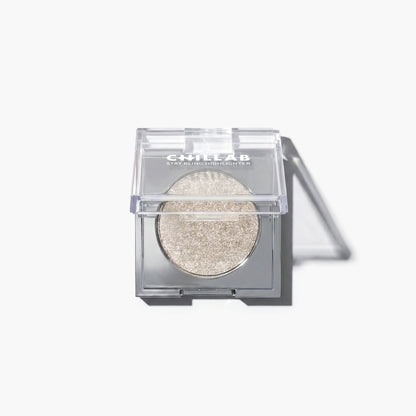 Stay Bling Multichrome Highlighter